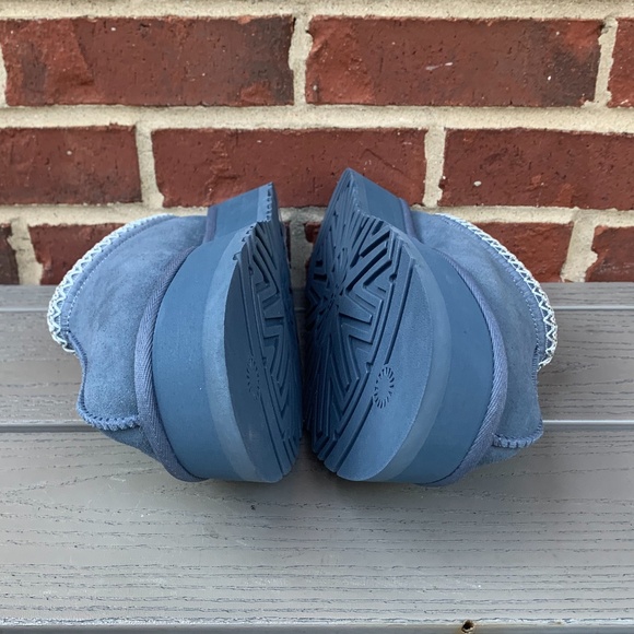 UGG Tazz Platform Mule - Picture 9 of 13